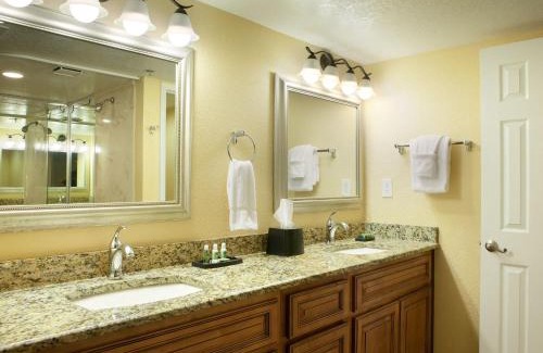 Florida Center Resort | Bluegreen Vacations Orlando's Sunshine Resort