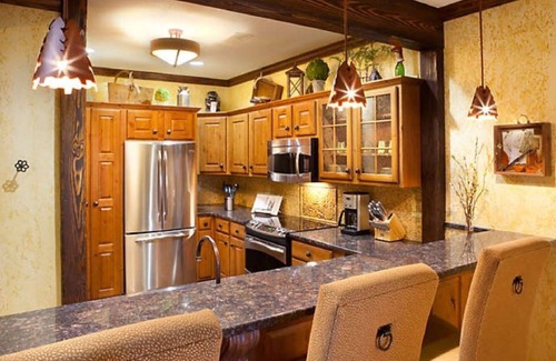 Big Cedars Condo | Bluegreen Wilderness Club at Big Cedar - 2 Bedroom Lodge Condo