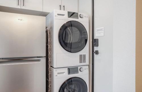 Minor Apartment | Blueground Capitol Hill patio wd walkable SEA-724