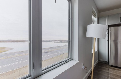 Neponset - Port Norfolk Apartment | Blueground | Dorchester studio apartment