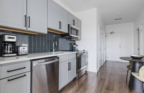 Neponset - Port Norfolk Apartment | Blueground | Dorchester studio apartment
