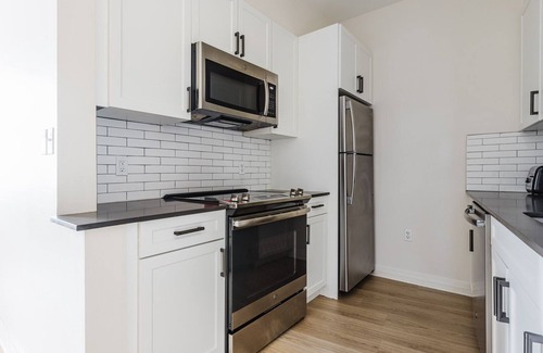 Government Center Apartment | Blueground | Downtown, gym & w/d, nr harbor