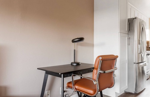 Central San Mateo Apartment | Blueground | Downtown, pool, nr Civic Center