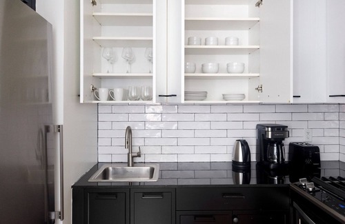 Financial District Apartment | Blueground | Financial District, rooftop, nr Wall St.