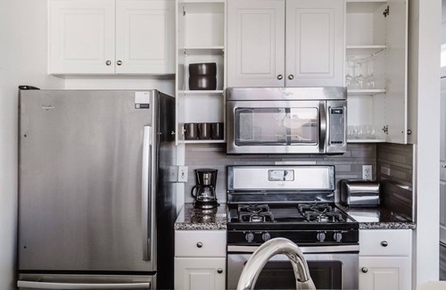 Cortez Hill Apartment | Blueground | Gaslamp 1bd apartment