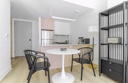 Gowanus Apartment | Blueground | Gowanus, pool & w/d, nr park