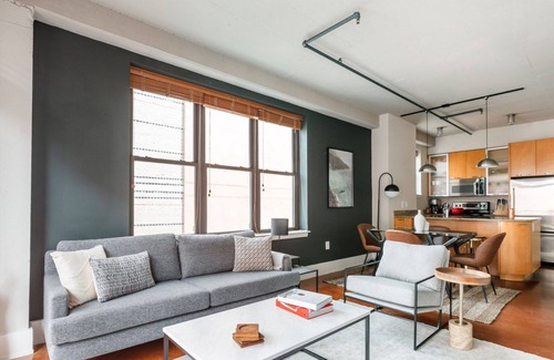 Logan Circle Apartment | Blueground | Logan Circle, rooftop, nr Dupont Circle