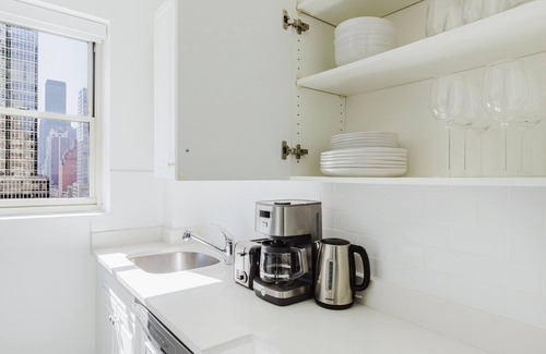 Sutton Place Apartment | Blueground | Midtown East, AC, nr park