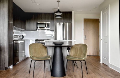 Pentagon City Apartment | Blueground | Pentagon City, rooftop, nr Potomac