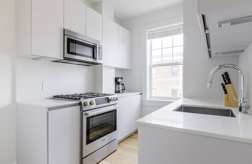 Spring Hill Apartment | Blueground | Porter Square 1bd apartment