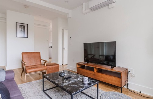 Spring Hill Apartment | Blueground | Porter Square 1bd apartment