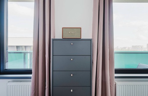 Prague 3 Apartment | Blueground | Prague 3, balcony, parking (PRG-39)
