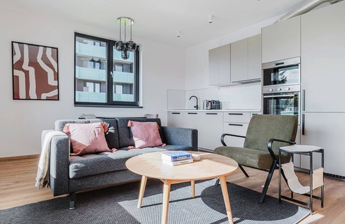 Prague 3 Apartment | Blueground | Prague 3, New build, free parking (PRG-38)