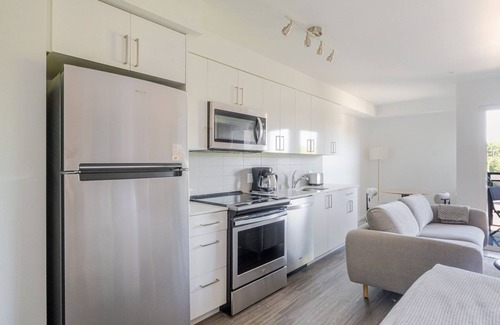 University District Apartment | Blueground | Ravenna, rooftop, nr Lake Washington