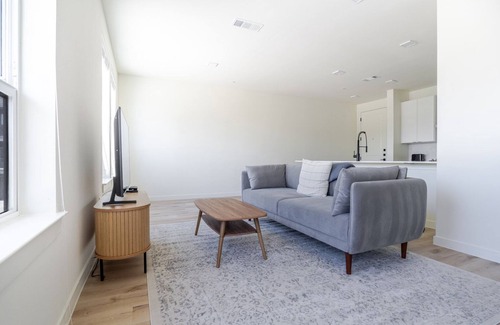 Round Rock Apartment | Blueground | Round Rock, pool, nr Brushy Creek