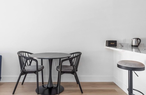 Santa Clara Apartment | Blueground | Santa Clara, balcony, nr Central Park