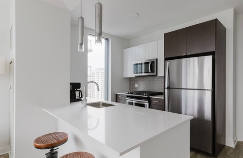 South Loop Apartment | Blueground | South Loop, pool & gym, nr park