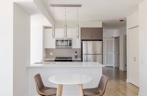 South Loop Apartment | Blueground | South Loop, pool & gym, nr Grant Park