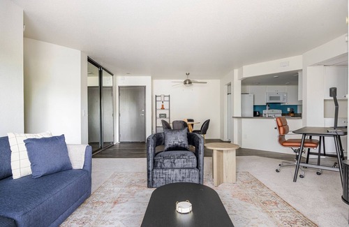 Studio City Apartment | Blueground | Studio City, pool & w/d, nr Universal
