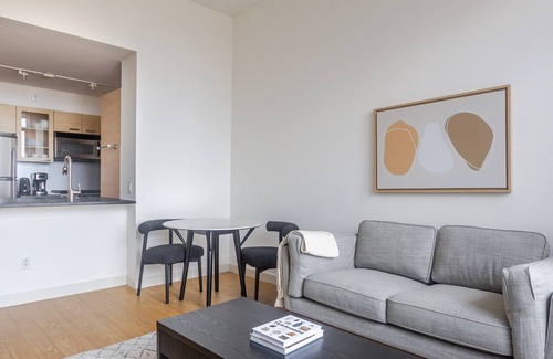 Tribeca Apartment | Blueground | Tribeca, rooftop, nr City Hall