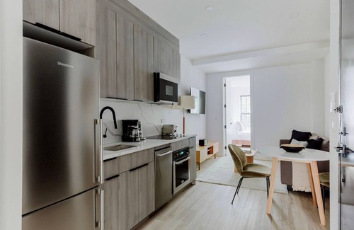 Williamsburg Apartment | Blueground | Williamsburg, washer, nr East River Park