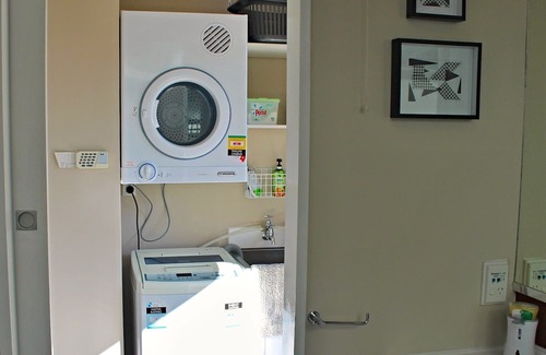 Turangi Cottage | Bluehaven Cottage - Turangi Holiday Home