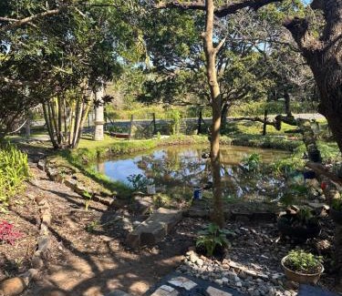 Palm Beach House | BlueHive guesthouse