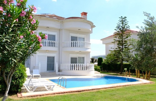 Kadriye Villa | BlueHomes Villas S