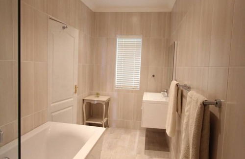 Arniston House | BlueSky Guest House Arniston
