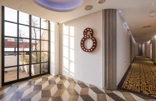 Central District Hotel | BlueSky Hotel
