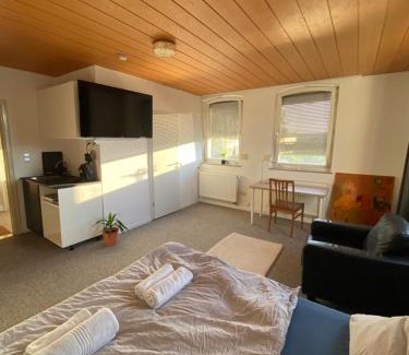 Ehrenstein Apartment | Bluestone Appartments 25qm free and near parking