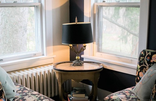 West Camp House | Bluestone Basecamp sleeps up to 28 with13.5 bedrooms, 9.5 bathrooms