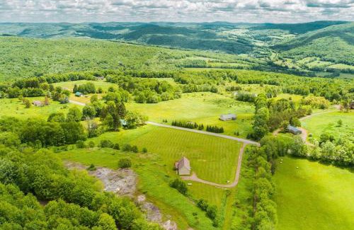 Walton House | Bluestone Hill House
