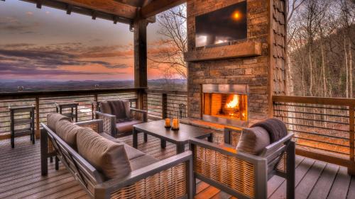 Blue Ridge House | BLUESTONE