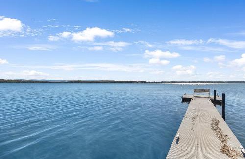 Mannering Park House | Bluewater at Mannering Park