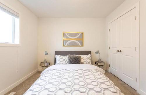 Kensington House | Bluewaters ensuite rooms- shared home