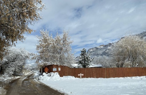 Durango House | Bluff House, Comfort & old West charm for Durango group & family stays