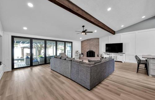 Willis House | Bluff View Drive