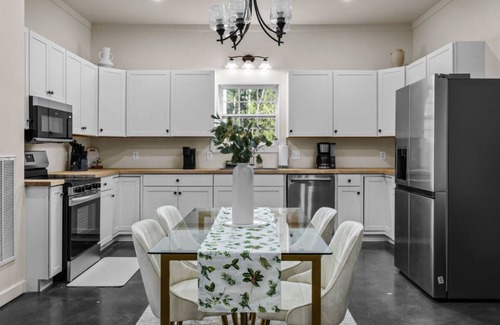 Jasper House | Bluffs of Blackwater, a Private Upscale Nature Retreat