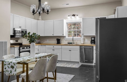 Jasper House | Bluffs of Blackwater, a Private Upscale Nature Retreat
