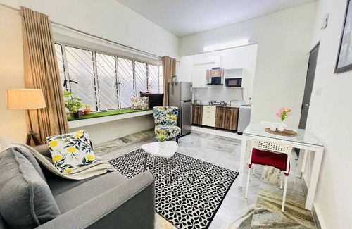 Sector II Apartment | BluO Classic 1BHK Salt Lake - Kitchen, Terrace Garden