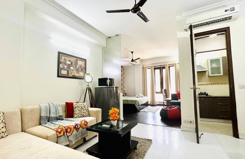 Green Park Apartment | BluO Classic Studio in Green Parkn