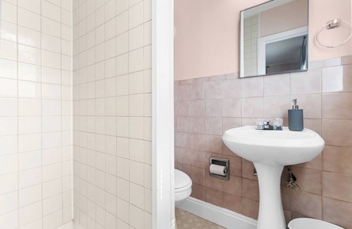 Shannon Hotel | Blushing Bungalow