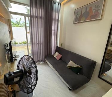 Tacloban House | BMF Homestay Jacuzzi