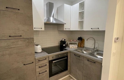 Colugna Apartment | Bnb Apartament Ferrara - a 5 Minuti Dello Bluenergy Stadium - Terminal Nord -