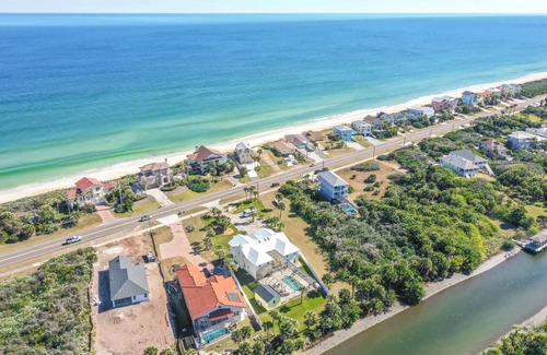 Palm Coast Apartment | BNB Flagler Beach Pool Game Room Suite