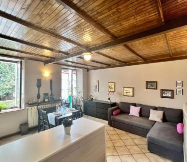 Castelletto Sopra Ticino Apartment | Bnbook Casa Giolito
