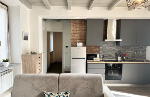 Cadrezzate Apartment | Bnbook La Corte 51
