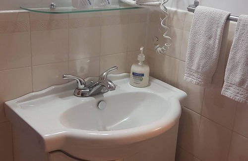 North Bay Hotel | Bo-Mark Motel