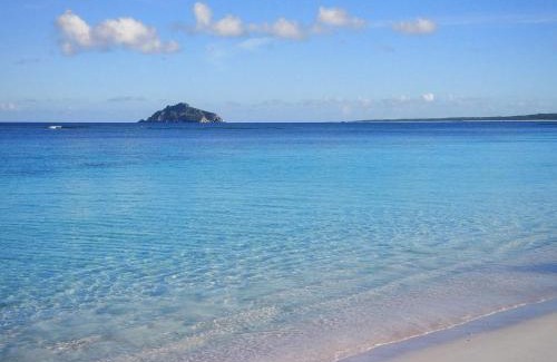 Rote Island Resort | Boa Hill Surf House